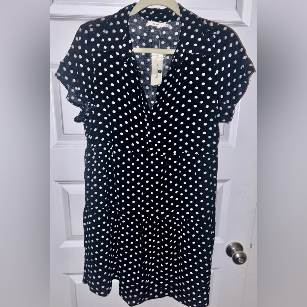 NEW WITH TAGS Women’s Francesca’s Black Polka Dot Dress Size Medium